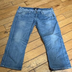 Silver Jeans Aiko Capri